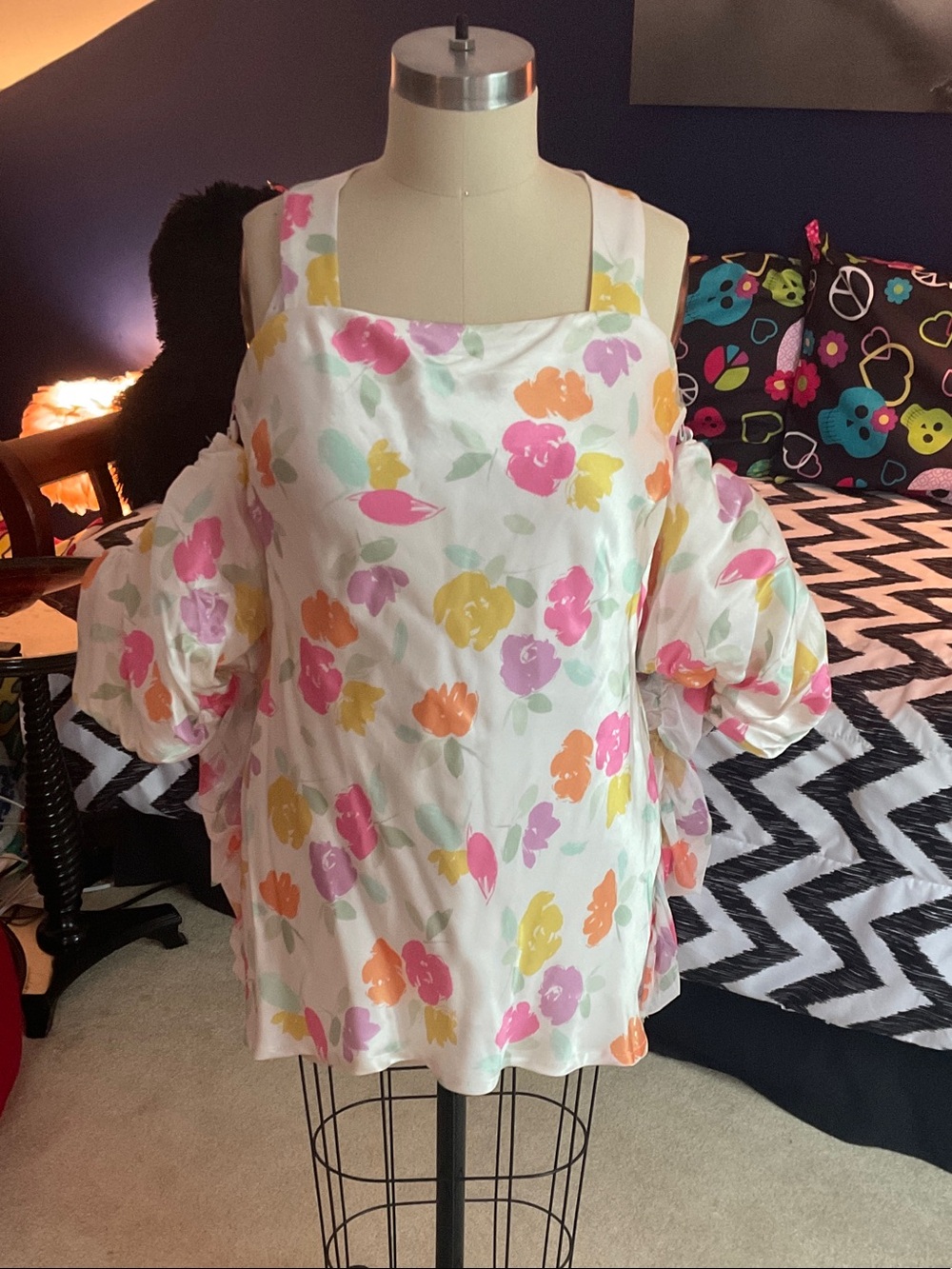 Women's Floral Cold-Shoulder Poplin Top in White with Pink & Yellow Blooms